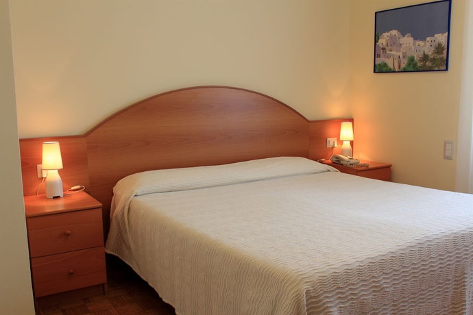 Imagen de la habitación del Hotel Palladio, Milán. Foto 2