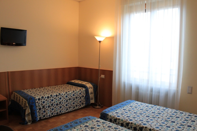 Imagen de la habitación del Hotel Palladio, Milán. Foto 13
