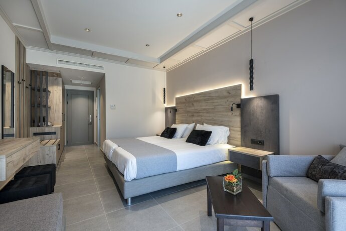 Imagen general del Hotel Palladium, Cos. Foto 6