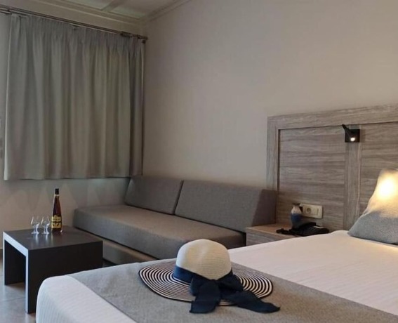 Imagen general del Hotel Palladium, Cos. Foto 10