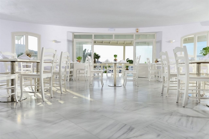 Imagen general del Hotel Palladium, Plati Gialos. Foto 12