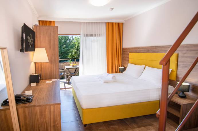 Imagen de la habitación del Hotel Palladium Sithonia. Foto 8