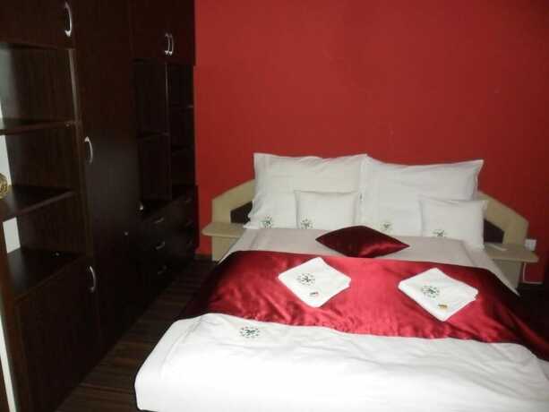 Imagen general del Hotel Palm, Baktal&oacute;r&aacute;nth&aacute;za. Foto 7