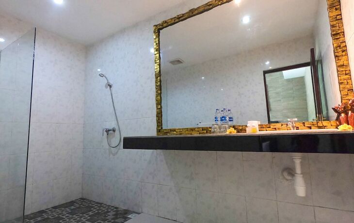 Imagen de la habitación del Hotel Palm Bamboo. Foto 13