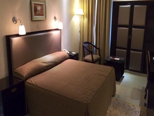 Imagen general del Hotel Palm Beach, Dubai. Foto 2