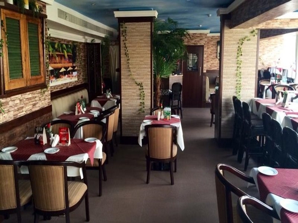 Imagen general del Hotel Palm Beach, Dubai. Foto 4