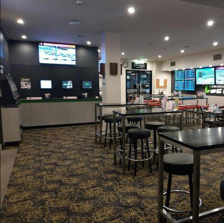 Imagen general del Hotel Palm Beach, Gold Coast. Foto 1