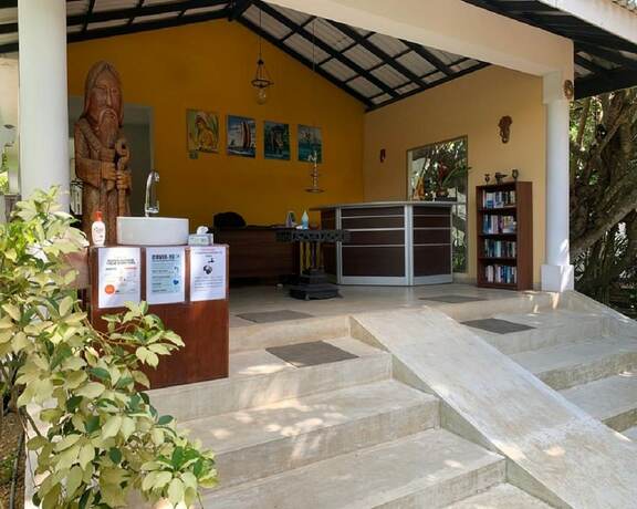 Imagen general del Hotel Palm Beach Inn and Sea Shells Cabanas. Foto 9