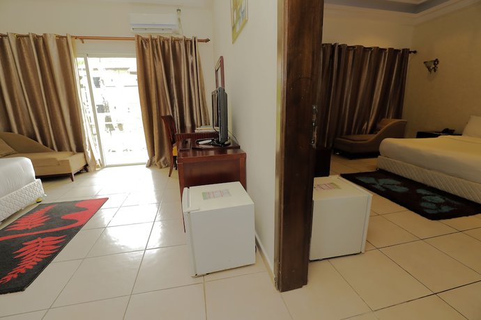 Imagen de la habitación del Hotel Palm Beach, Pointe-Noire. Foto 4