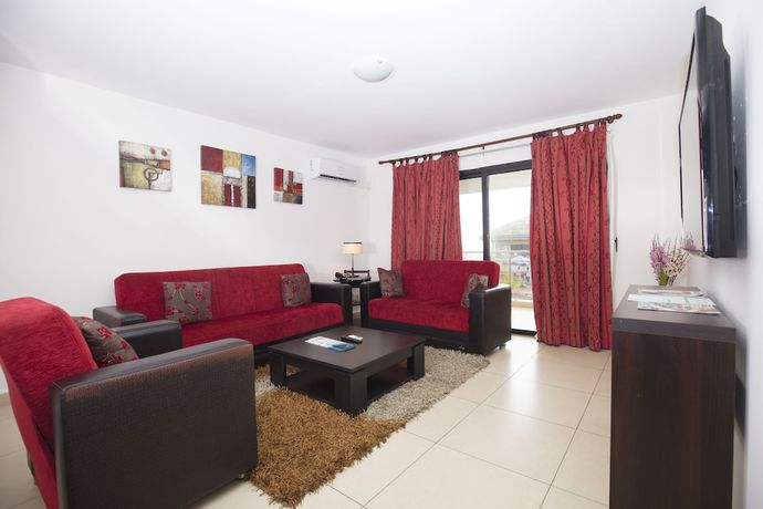 Imagen de la habitación del Hotel Palm Beach, Pointe-Noire. Foto 5