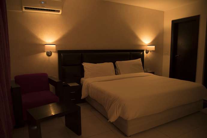 Imagen de la habitación del Hotel Palm Beach, Pointe-Noire. Foto 6