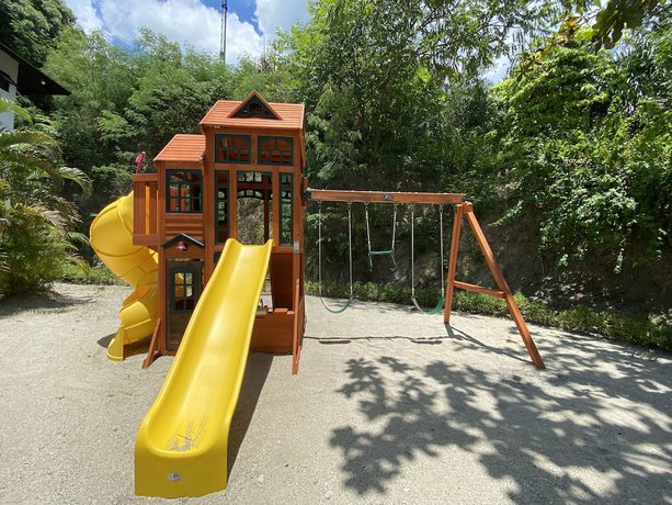 Imagen de los exteriores del Hotel Palm Beach Resort, Hugom. Foto 16