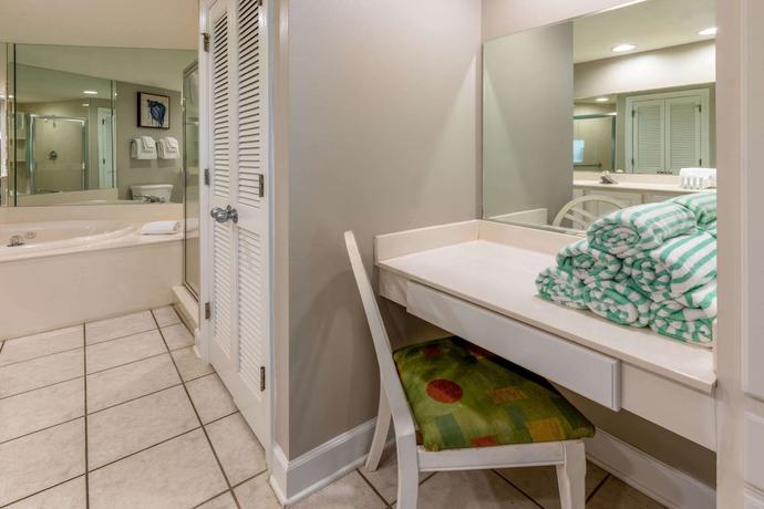 Imagen de la habitación del Hotel Palm Beach Resort Orange Beach A Ramada By Wyndham. Foto 14