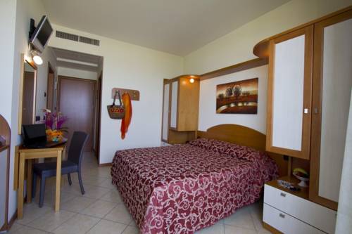 Imagen de la habitación del Hotel Palm Beach, Rimini. Foto 2