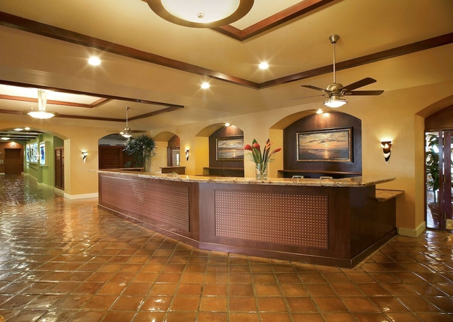 Imagen de los interiores del Hotel Palm Beach Shores Resort and Vacation Villas. Foto 18