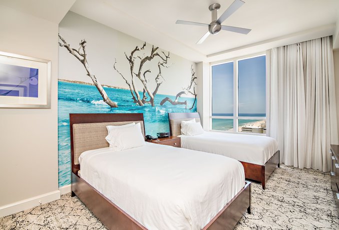 Imagen de la habitación del Hotel Palm Beach Singer Island Beach Resort Condos. Foto 15