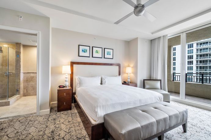 Imagen de la habitación del Hotel Palm Beach Singer Island Resort And Spa Luxury Suites. Foto 6