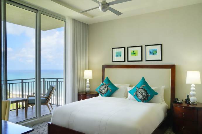 Imagen de la habitación del Hotel Palm Beach Singer Island Resort And Spa Luxury Suites. Foto 16