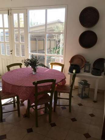 Imagen del bar/restaurante del Hotel Palm Beach Sudkreta. Foto 2