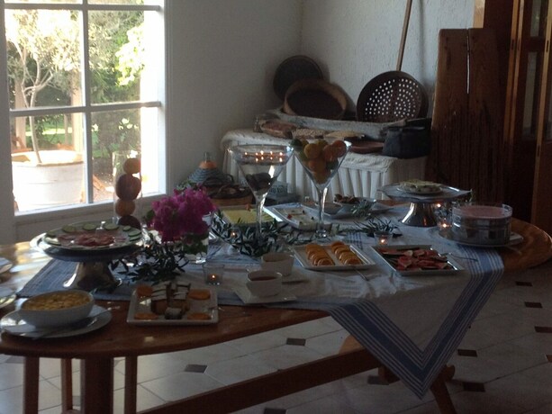 Imagen del bar/restaurante del Hotel Palm Beach Sudkreta. Foto 3