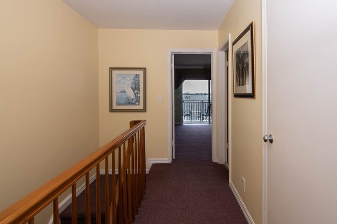 Imagen de la habitación del Hotel Palm Beach Waterfront Suites. Foto 19