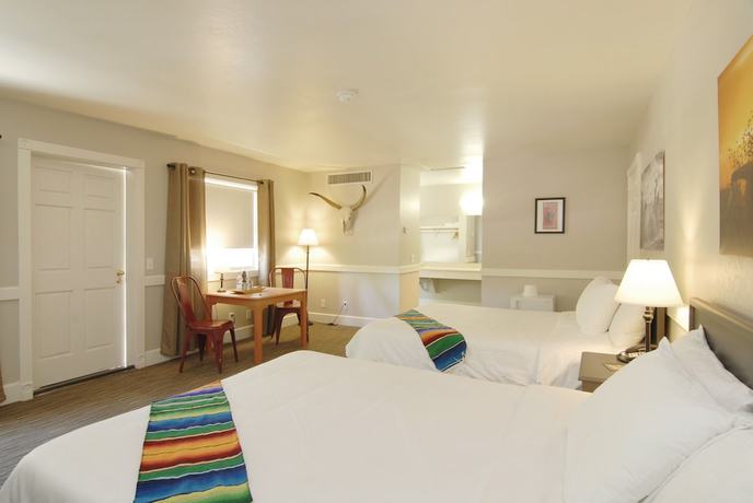 Imagen de la habitación del Hotel Palm Canyon And Rv Resort. Foto 5