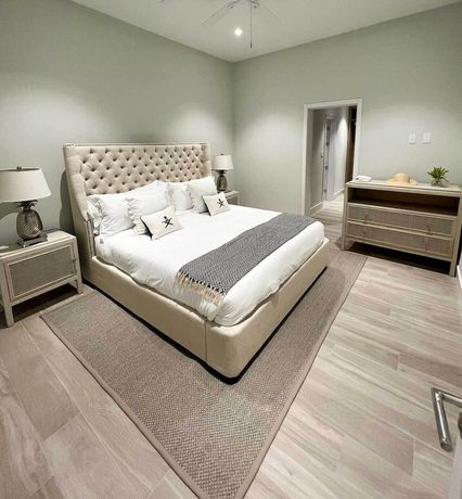 Imagen de la habitación del Hotel Palm Cay Marina, Resort and Spa. Foto 6