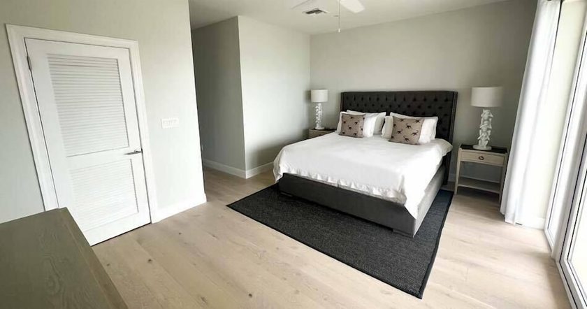 Imagen de la habitación del Hotel Palm Cay Marina, Resort and Spa. Foto 14