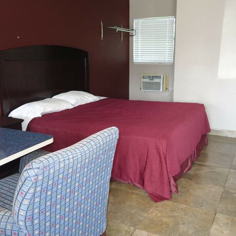Imagen de la habitación del Hotel Palm City Motel. Foto 17
