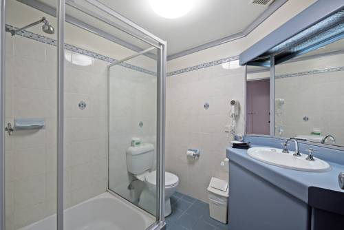 Imagen de la habitación del Hotel Palm Court Motor Inn. Foto 6