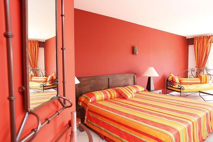 Imagen de la habitación del Hotel Palm Court Residence. Foto 7