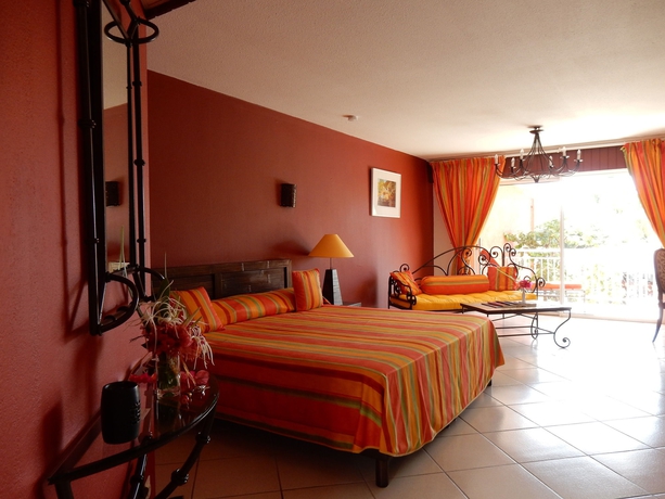 Imagen de la habitación del Hotel Palm Court Residence. Foto 8