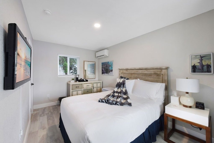 Imagen de la habitación del Hotel Palm Cove Motel. Foto 13