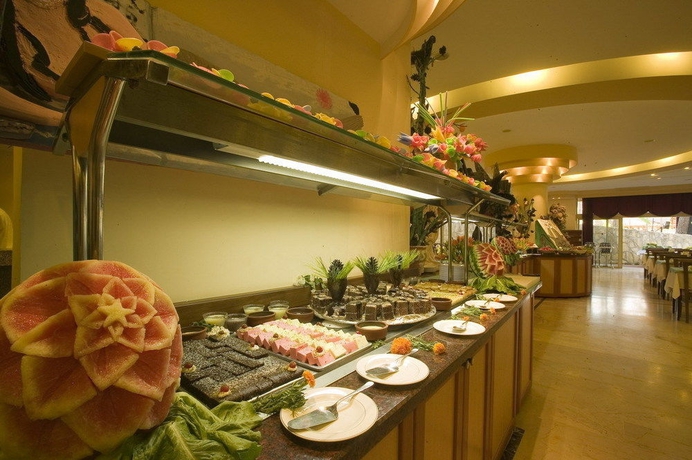 Imagen del bar/restaurante del Hotel Palm Dor, Side. Foto 4