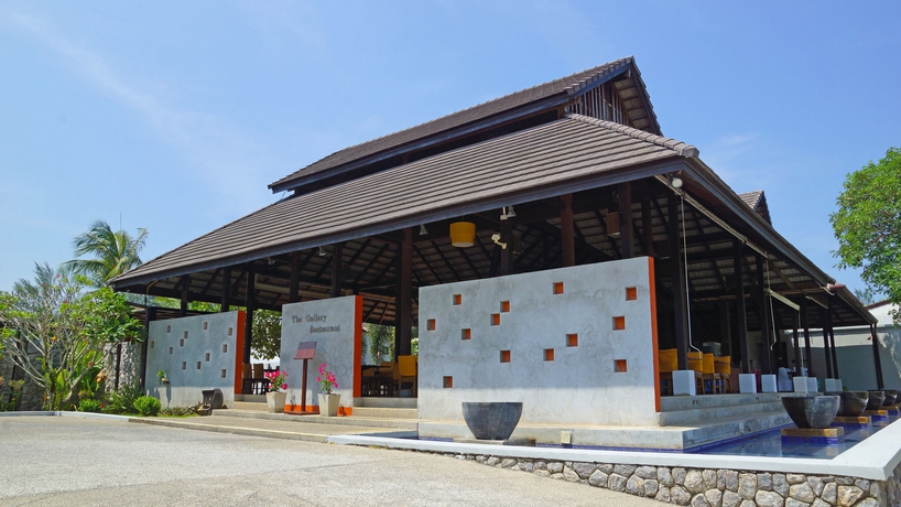 Imagen del bar/restaurante del Hotel Palm Galleria Resort. Foto 4