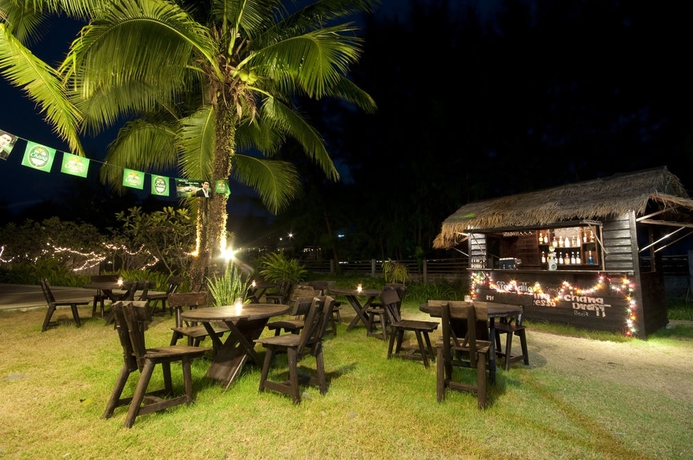 Imagen del bar/restaurante del Hotel Palm Galleria Resort. Foto 6