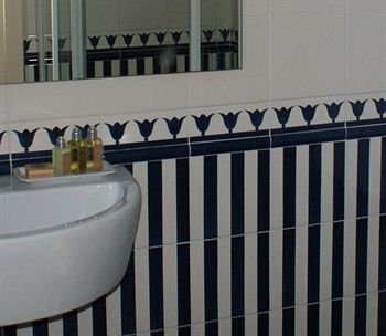 Imagen general del Hotel Palm Gallery Hotel. Foto 9