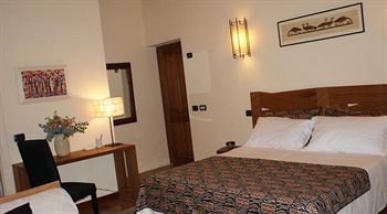 Imagen general del Hotel Palm Gallery Hotel. Foto 13