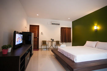 Imagen de los exteriores del Hotel Palm Garden Resort, Sikao. Foto 6