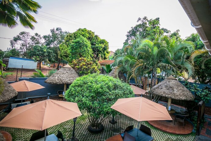 Imagen general del Hotel Palm Gardens and Guest House. Foto 13