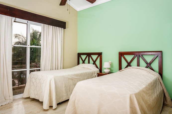 Imagen de la habitación del Hotel Palm Green Vacations Whitesands. Foto 3