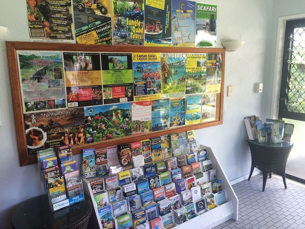 Imagen de los interiores del Hotel Palm Grove. Foto 19