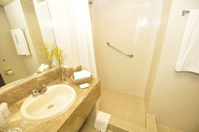 Imagen de la habitación del Hotel Palm Grove, Manila. Foto 7