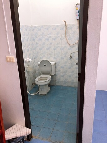 Imagen general del Hotel Palm House white building. Foto 12