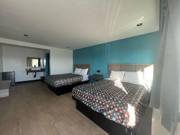 Imagen de la habitación del Hotel Palm Inn, Inglewood. Foto 11