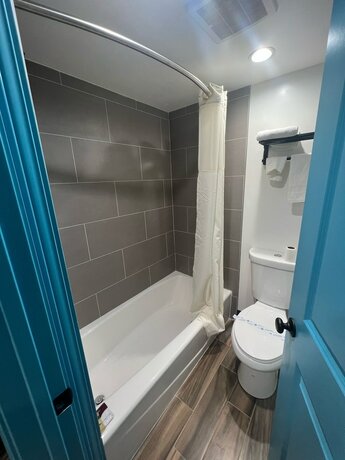 Imagen general del Hotel Palm Inn, Inglewood. Foto 6