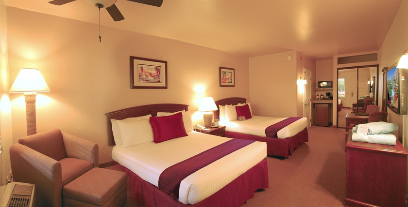 Imagen de la habitación del Hotel Palm Mountain Resort and Spa. Foto 7