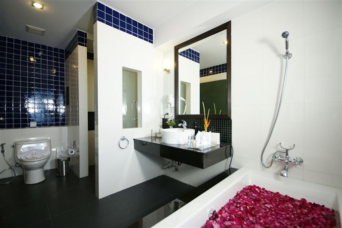 Imagen de la habitación del Hotel Palm Paradise Resort. Foto 8