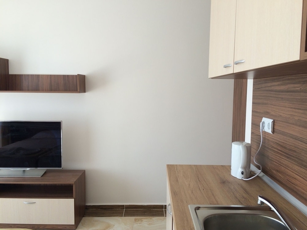 Imagen de la habitación del Hotel Palm Residence Deluxe Studios. Foto 2