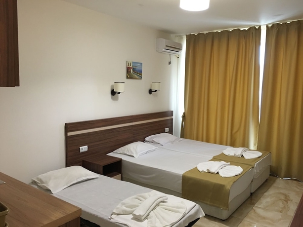 Imagen de la habitación del Hotel Palm Residence Deluxe Studios. Foto 5